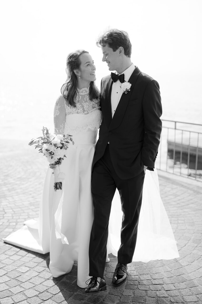 Dresden 37 Romantisches Brautpaar am Gardasee bei einer eleganten Hochzeit